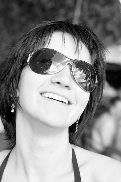 Счастливая)